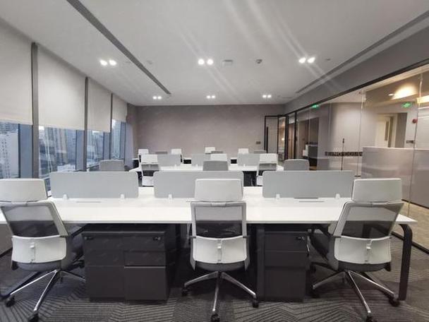 优越留学:中英联合的卓越留学服务新标杆